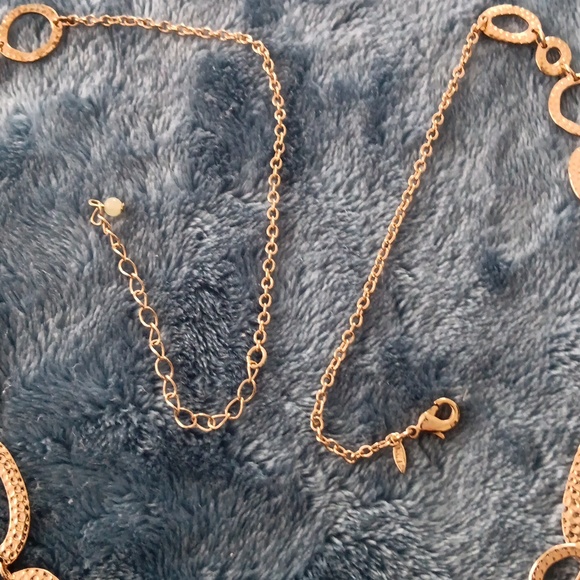 Avon retro goldtone necklace - Picture 4 of 5